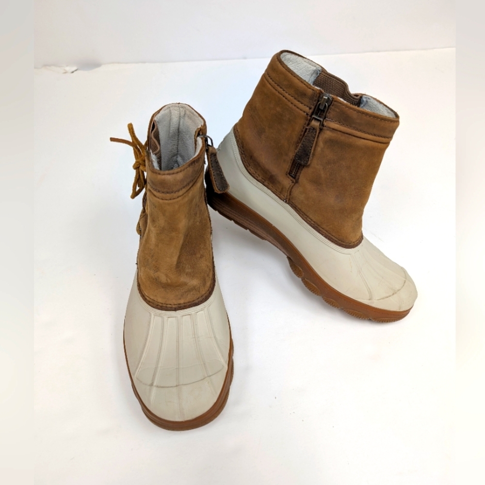 Sperry Brown and Cream Winter Boots